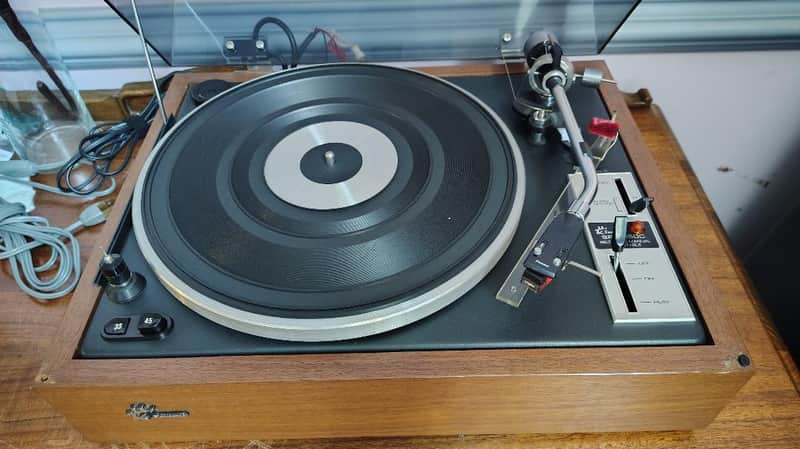 Sansui SR 20500 turntable in excellent condition - 1970's