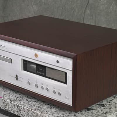 LUXMAN D-38u Conpact Disc Player in Excellent Condition image 5