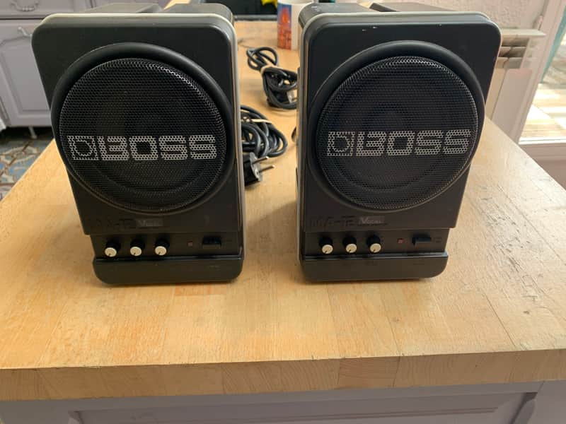 Roland MA-12 speakers (pair) image 1