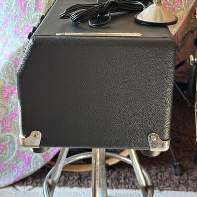 Fender Bassman 800 2-Channel 800-Watt Hybrid Bass Amp Head 2016 - Present - Black image 6