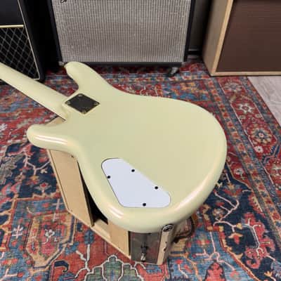 Yamaha Motion Bass MBIII Super Edition Short Scale Bass w/HSC 1980's - Pearl White image 15