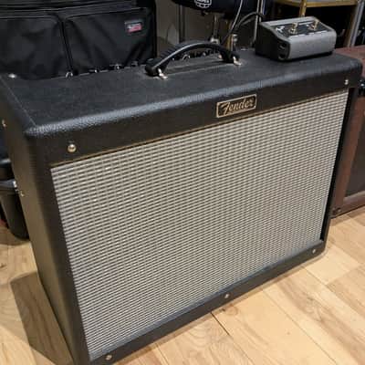Fender Hot Rod Deluxe III 3-Channel 40-Watt 1x12" Guitar Combo Black image 2