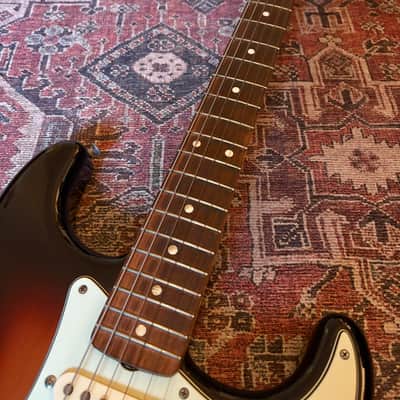 Fender Vintera '60s Stratocaster 2019 - 3-Color Sunburst Bild 4