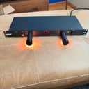 Furman M-8Dx Power Conditioner with Lights & Digital Meter 2010s - Black