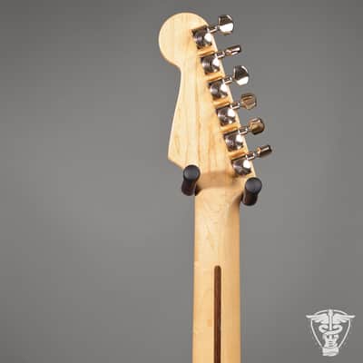 1989-1990 Fender American Stratocaster - 7.17 LBS image 7