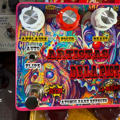 Atomic Fart Effects ARTISTAS DE LA PISTA Hand Made Left : (Based in Gold “Klon Centaur & Booster Ecoplex EP2 image 23