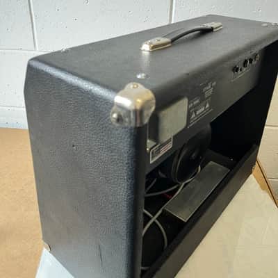 Fender Stage 185 2-Channel 150-Watt 1x12" Solid State Guitar Combo image 10