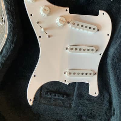Hello Gorgeous! MINT 1996 Fender American Standard Stratocaster Ocean Turquoise Metallic with Matching Headstock! image 21
