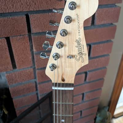 Squier Stratocaster 2024 - Matte Black image 3