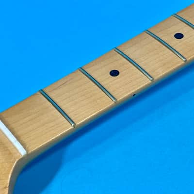 Fender American Ultra Stratocaster 2022 - Cobra Blue image 18