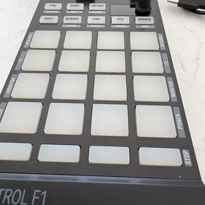 Native Instruments Traktor Kontrol F1 2010s - Black image 8