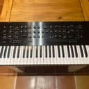 Korg Prologue 16 Polyphonic 61-Key 16-Voice Analog Synthesizer 2018 - Present - Black/Wood