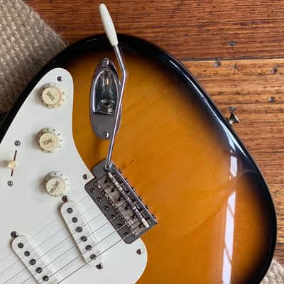'94 Fender US Vintage Series - '57 Reissue Stratocaster - 2 Colour Sunburst image 19