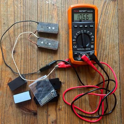 Fender Precision Bass Pickup 1973 - Grey Bottom image 3