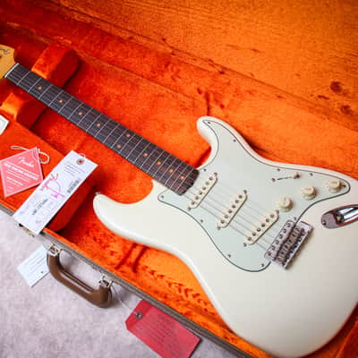 FENDER USA American Vintage II '61 Stratocaster "Olympic White + Rosewood" (2024) image 1