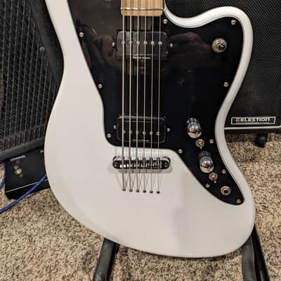 SubZero Rogue VI 30"-scale Baritone / Bass VI - Tuned E-E @ Bass Octave - Seymour Duncan P-Rails Pickups with Custom Switching, Locking Tuners & Brass Nut image 4