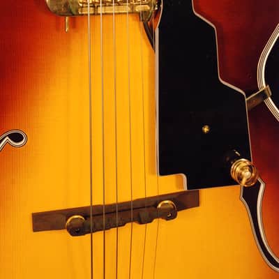 Guild Artist Award™ American Patriarch™ Series Antique Burst image 3