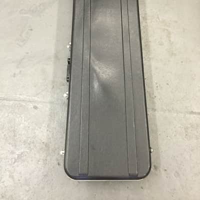 Yamaha  TRB-6 6 String Fretless Bass  Black with hard shell case image 13