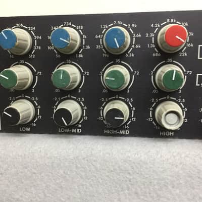 Symetrix Se-400 Stereo Parametric Equalizer - Gray image 10