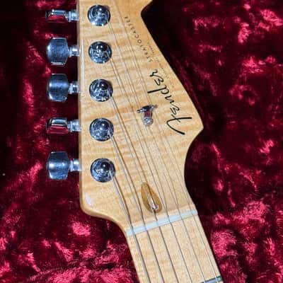 Fender Custom Shop Deluxe Stratocaster image 5