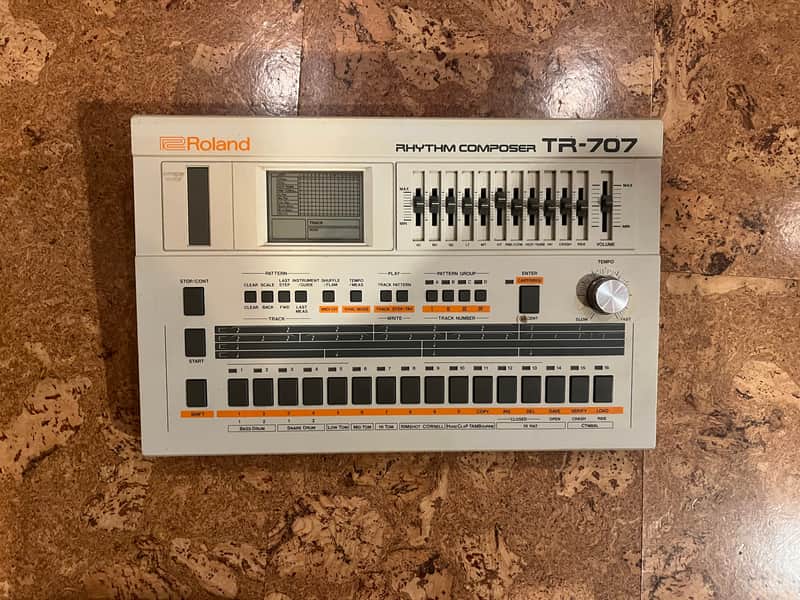 Roland TR-707 Rhythm Composer