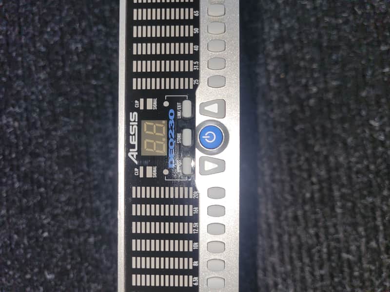 Alesis DEQ230 image 1