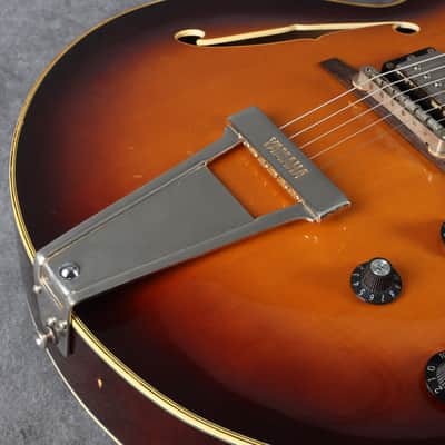 Yamaha AE18 Hollowbody - Sunburst - 2nd Hand image 16