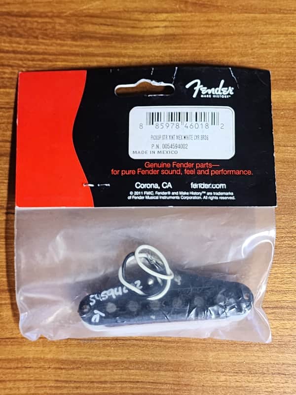 Fender Vint Mex White Bridge Pick Up (0054594002) Mexico image 1