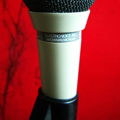 Vintage RARE 1970's Electro-Voice PL68SH / PL88 cardioid Dynamic Microphone w accessories High Z image 7