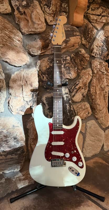 Fender Strat Plus with Rosewood Fretboard 1989 - 1995 Arctic White image 1
