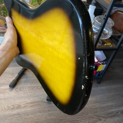 Harmony H15V Bobkat 1964 Sunburst Bild 10