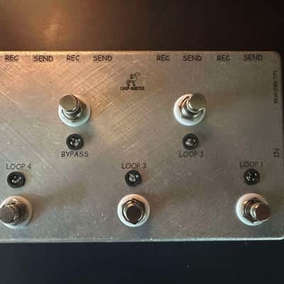 Loop Master Loop Switcher-4 Looper With Master Bypass image 1