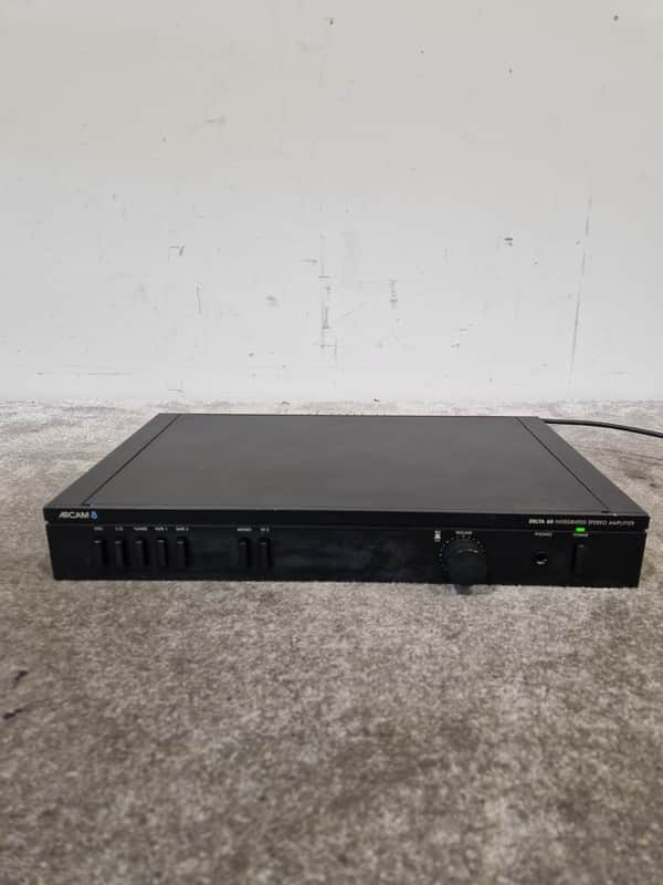 Arcam Delta 60 Stereo AMP - Audiophile Sound Quality - Very Good