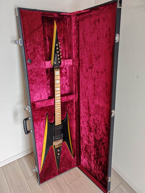 1990's ESP EDWARDS IE-115 AION IZUMI MODEL - MIJ JAPAN - Black Gold image 1