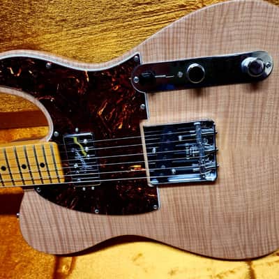 Fender Rarities Series Flame Maple Top Chambered Telecaster with Maple Fretboard 2019 - Natural Bild 3