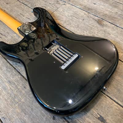 2012 Fender Custom Shop '69 Stratocaster in Black finish with hard shell case image 13