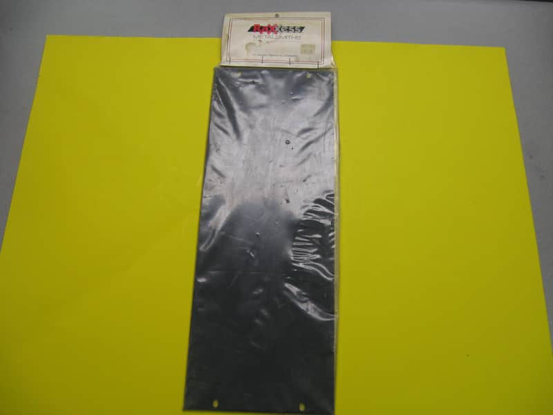Raxxess AFT 4 Black Rack Space Panel image 1