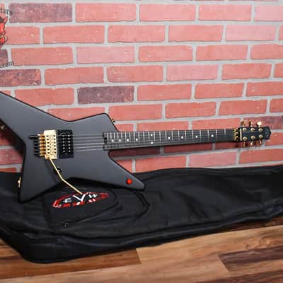 EVH Star Limited Edition Stealth Black 2023 w/Original Gigbag (B-Stock) image 2