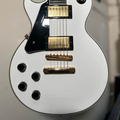 Epiphone Les Paul Custom Alpine White Left Hand image 3