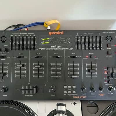 Gemini Gemini PMX-2501 Stereo DJ Mixer - Phono, Black image 1