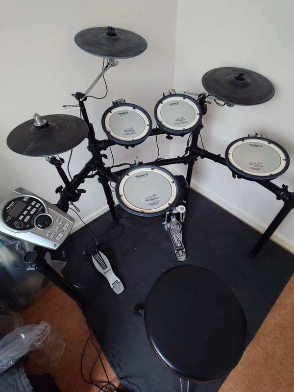 Roland TD-15K V-Drum Kit with Mesh Pads image 1