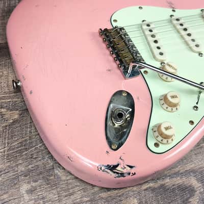 MyDream Stratocaster Custom Built - Relic Pink over Black Gilmour image 7