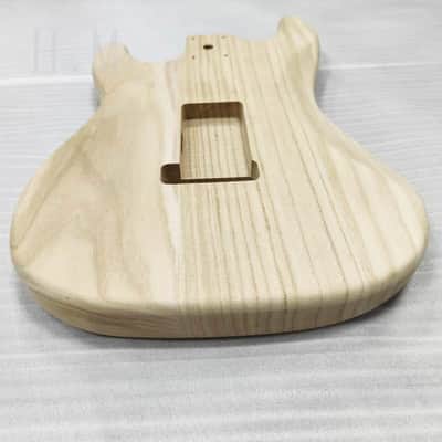 Unfinished Poplar Wood Stratocaster Strat Style Body image 8
