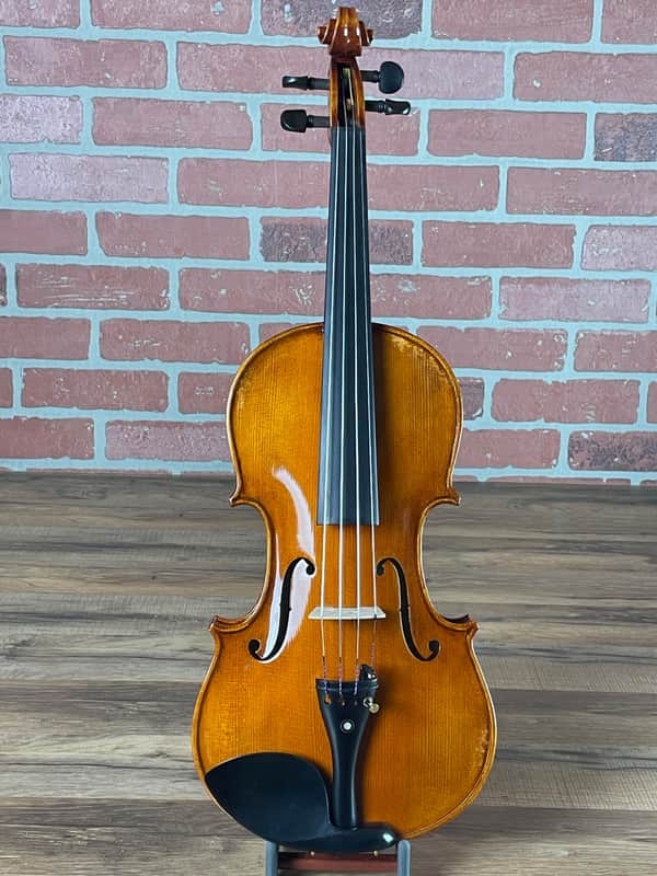 Carlo Amati VN220 'Marcello' Intermediate Violin - 4/4 image 1