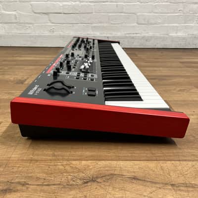 Roland V Stage 76 Keyboard; Serial No: Z5S0968 | Second Hand image 8