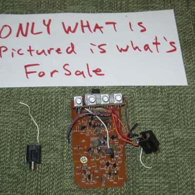 NOT working / For Repair / For parts / AS IS used Boss OS-2 CIRCUIT BOARD with circuit board components and INPUT, OUTPUT, & power jacks (NO: casing, LED, switch, bottom plate, knobs, nuts washers, screws & missing some wires) from around 2007 image 3