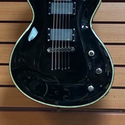 Schecter Hellraiser Solo-6 in Gloss Black image 2