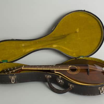Immagine Gibson  A-2 Carved Top Mandolin (1921), ser. #64513, original black hard shell case. - 10