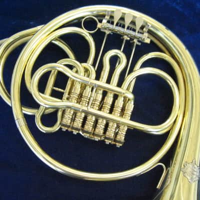 Alexander 92M Vienna Horn with Marcus Bonna Case, Mint! image 12