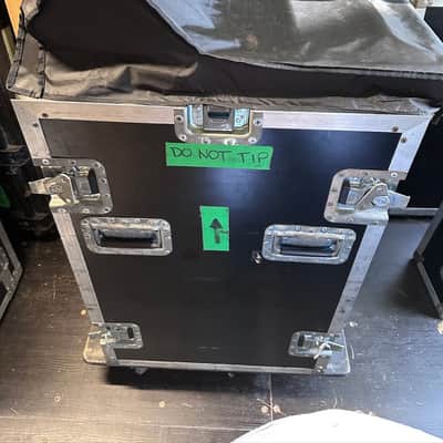 Midas M32R LIVE Digital Mixing Console w/ Large Format Touring Road Case & 32 Channel Analog Splitter image 19